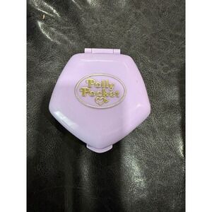 Polly Pocket Lavender Compact House Playset Vintage‎ Bluebird Toys